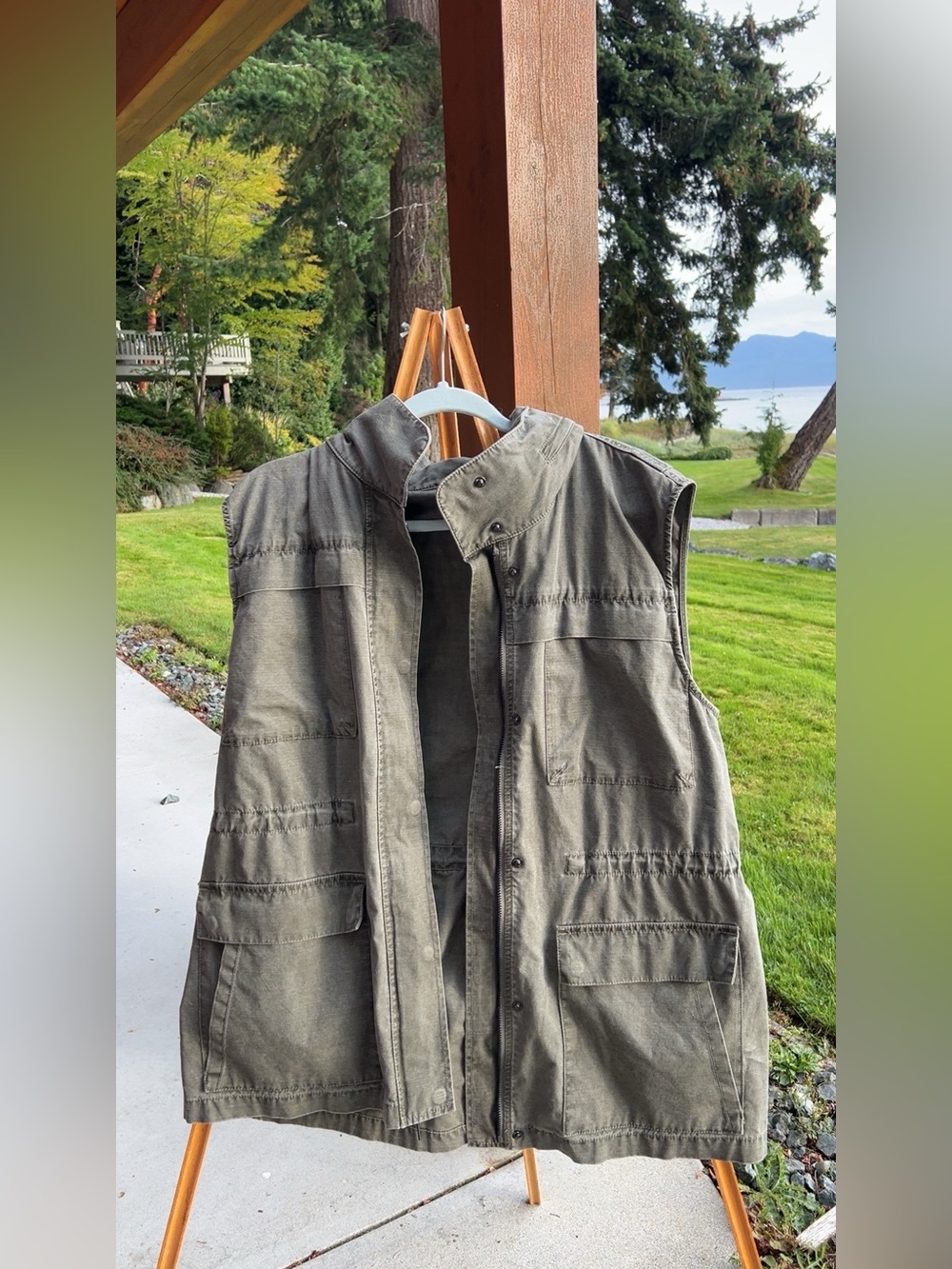 DKNY Olive Green Utility Cargo Vest Size L